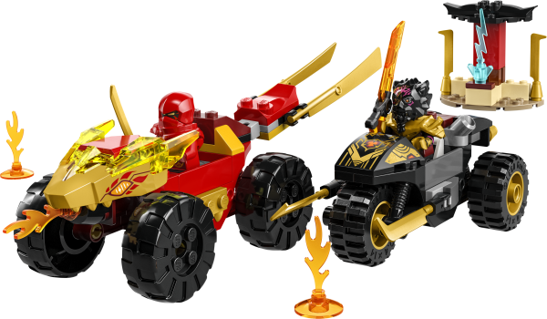 LEGO® NINJAGO®  Verfolgungsjagd mit Kais Flitzer und Ras' Motorrad